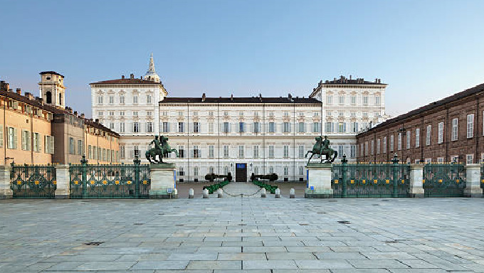 Video time lapse professionale di un cantiere a Torino