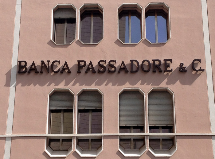 immagine della sede banca passadore
